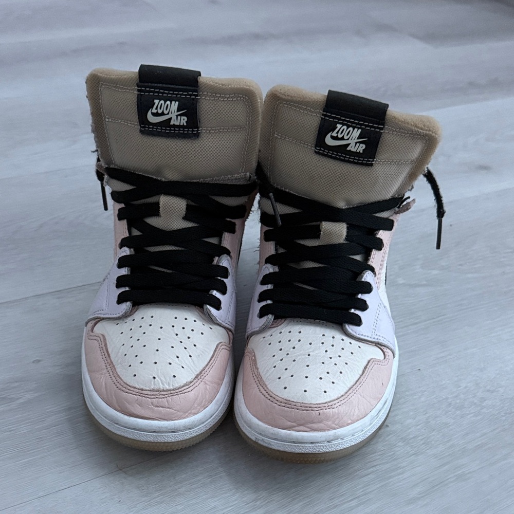 Jordan 1 women high zoom easter comfort